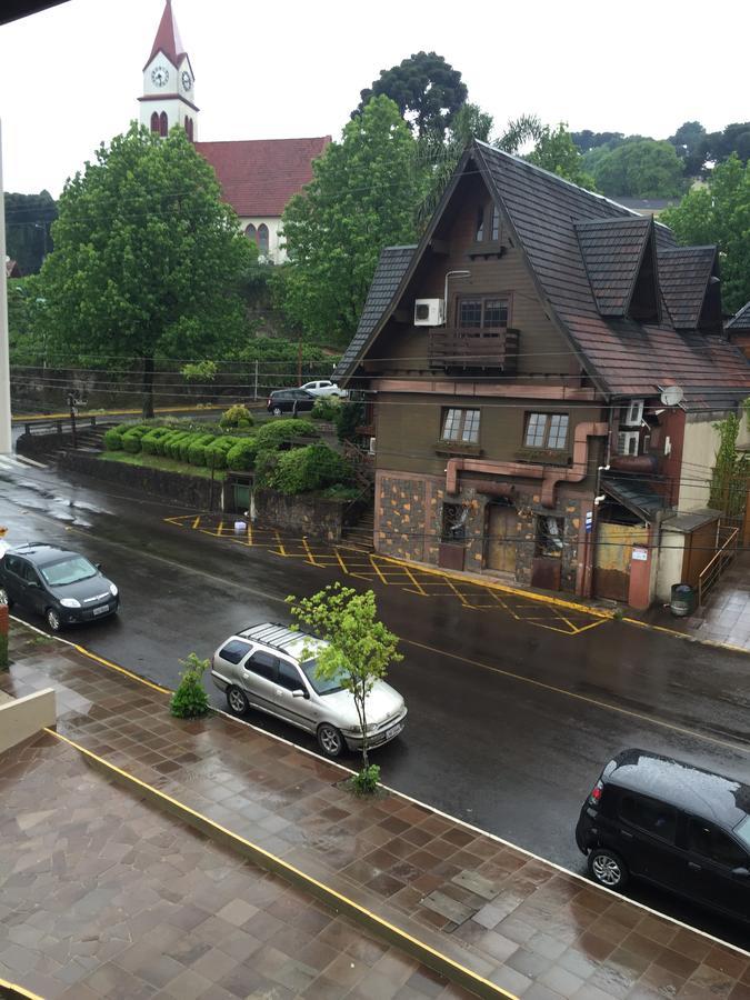 Res. Alcides Balzaretti Apartment Gramado Ngoại thất bức ảnh